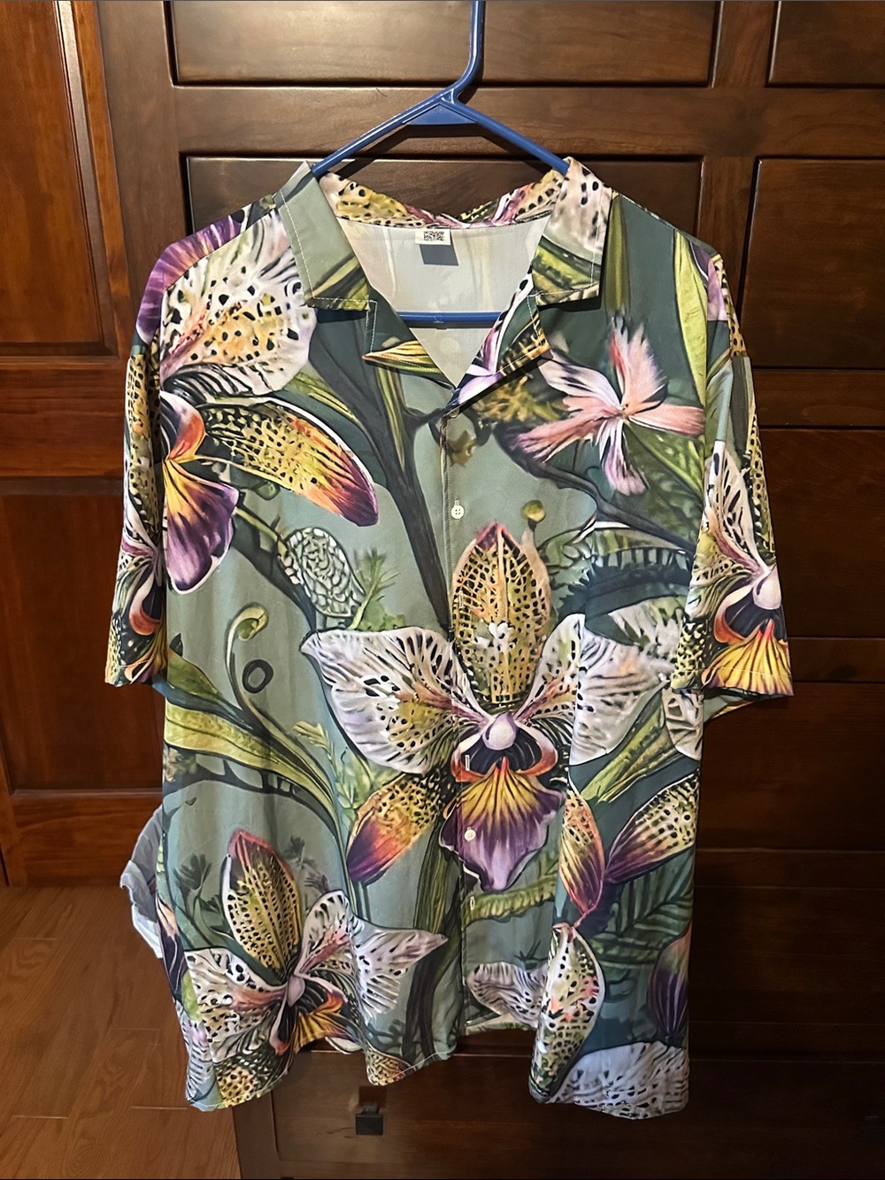 Men's Tropical Floral Short-Sleeve Polo in Sage Green